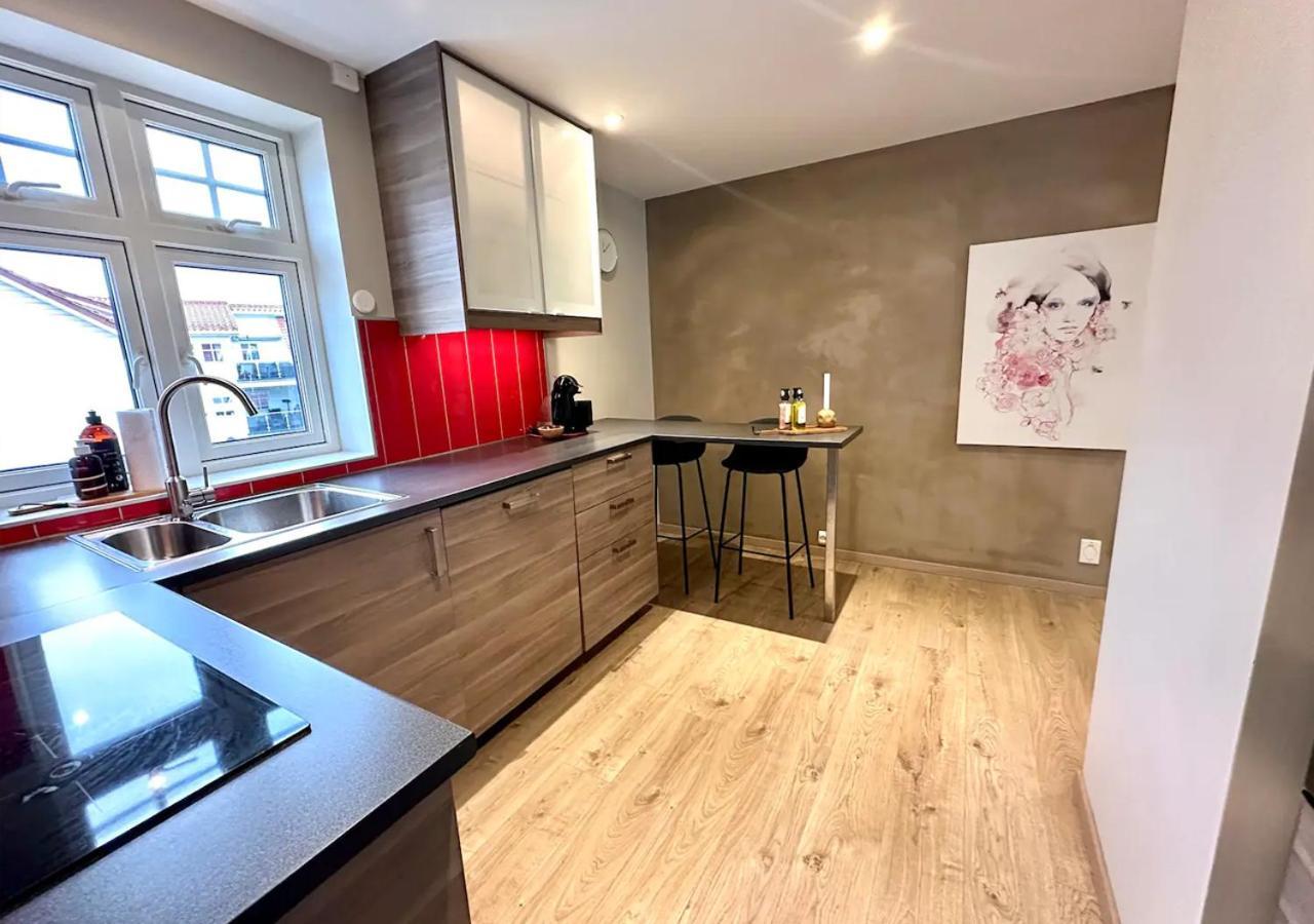 Apartamento Stylish & Bright Penthouse - Office - 5 Star Location! Egersund Exterior foto